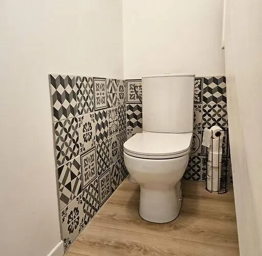 아파트 Maison Avec Garage Et Terrasse Quartier Historique 에피날