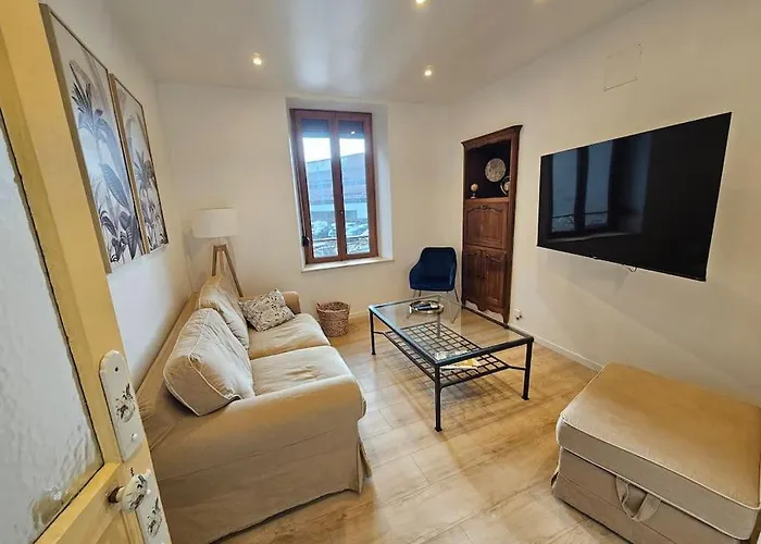 Maison Avec Garage Et Terrasse Quartier Historique 아파트 에피날